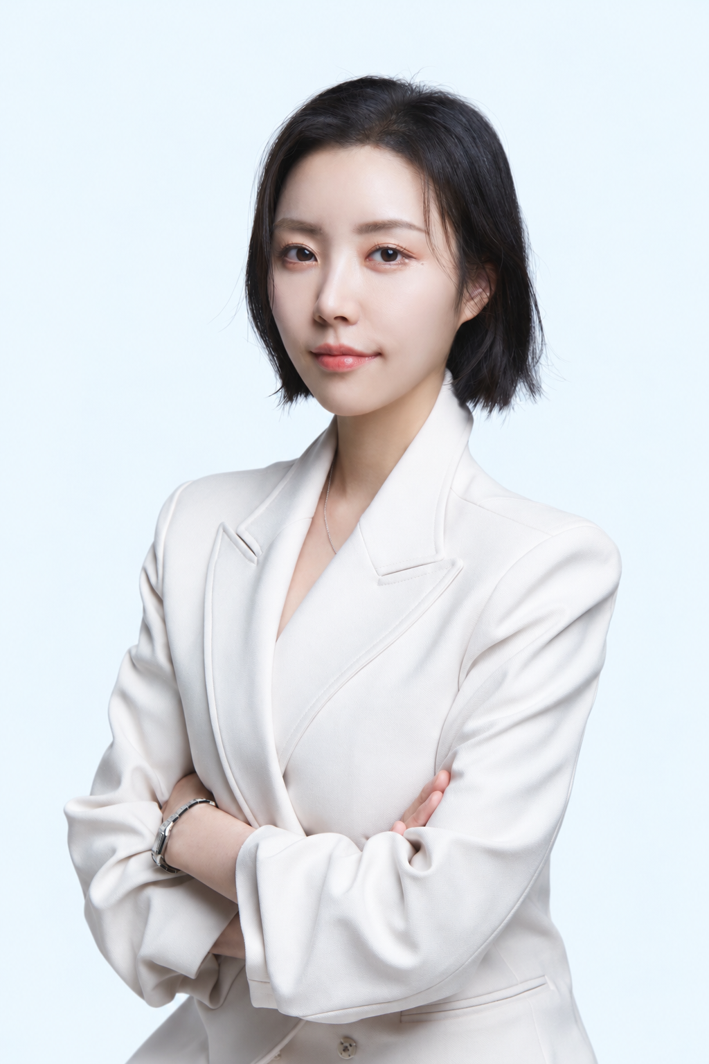 Sunha Kim, CLEO director and facial symmetry designer